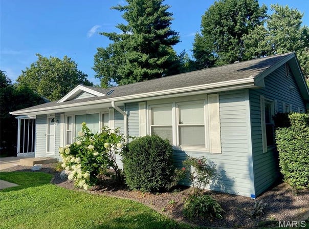 1632 N 24th Street, Quincy, IL 62301