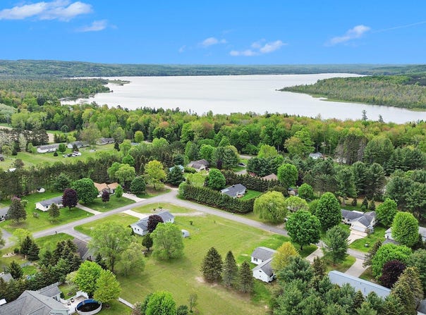 Vl Sandy Lane, Bellaire, MI 49615