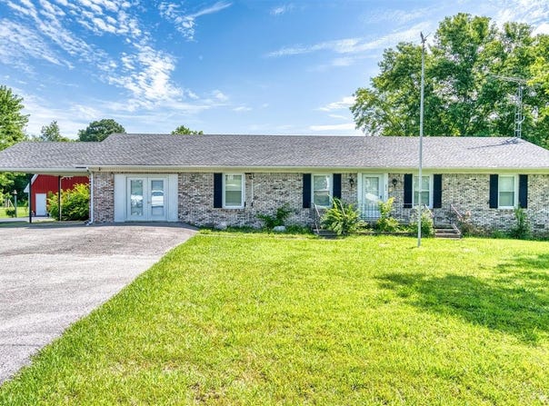 254 Deer Lick Road, Lewisburg, KY 42256