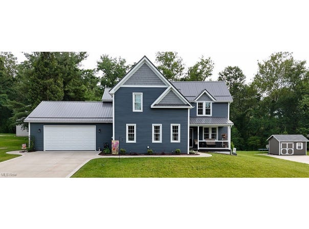 138 Cherry Street, Gnadenhutten, OH 44629