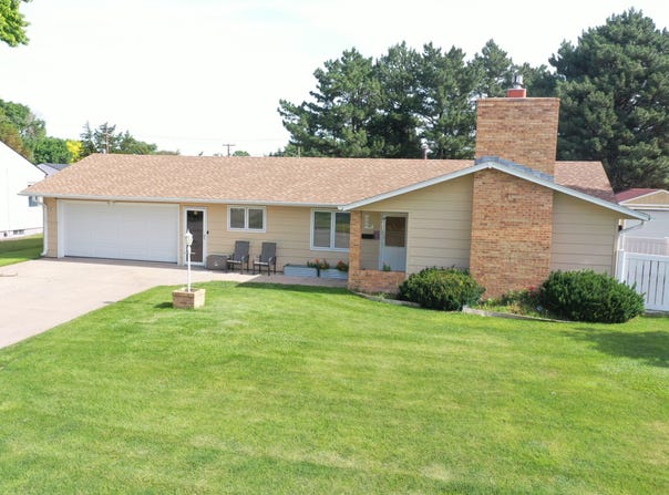 346 E 12th, Imperial, NE 69033