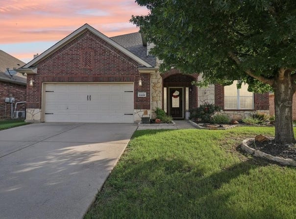 4113 Burwood Drive, Fort Worth, TX 76262