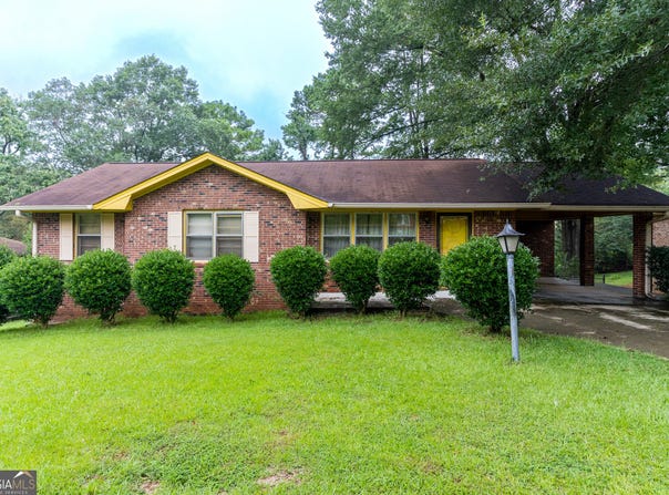 6485 Carolyn, Rex, GA 30273