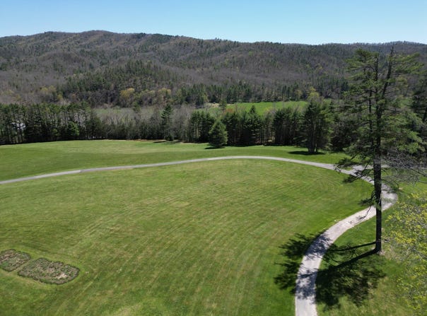 451 Pinecrest Ln., Marlinton, WV 24954