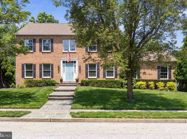 32 DAYLILY DRIVE, MOUNT LAUREL, NJ 08054