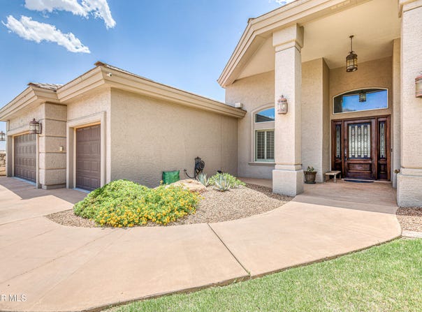 1348 Franklin Wind Place, El Paso, TX 79912