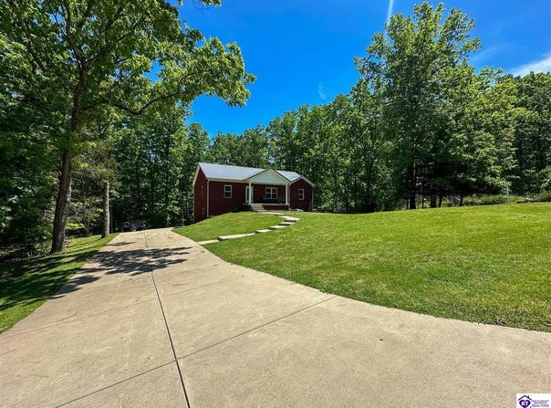 68 Lonnie Lawson Court, Brandenburg, KY 40108