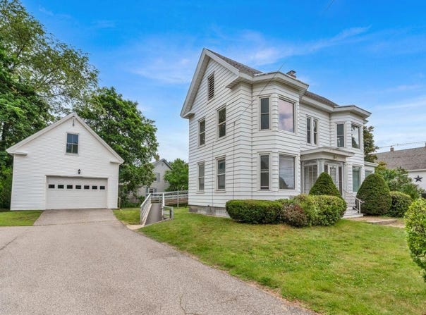 40 School Street, Sanford, ME 04073