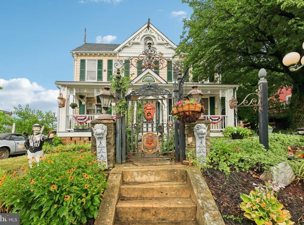 1015 DESOTO ROAD, BALTIMORE, MD 21223