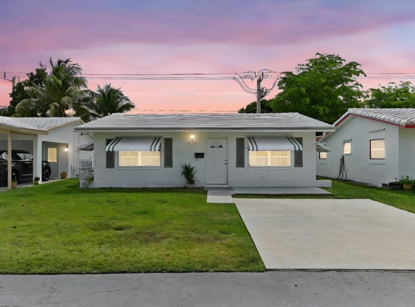 8308 NW 57th Court, Tamarac, FL 33321