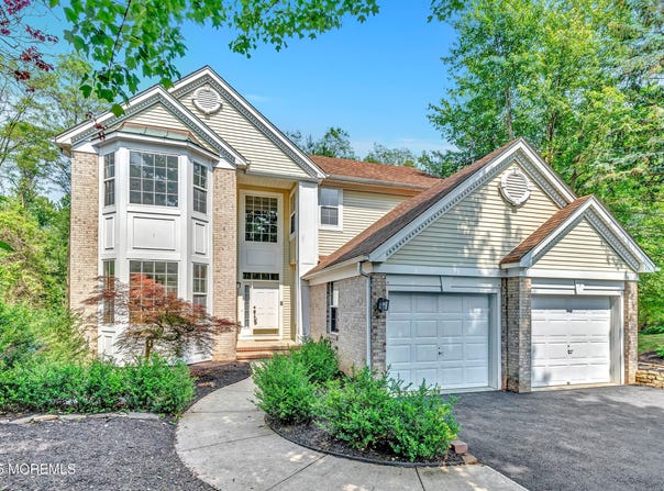 8 Armistead Ky, Colts Neck, NJ 07722