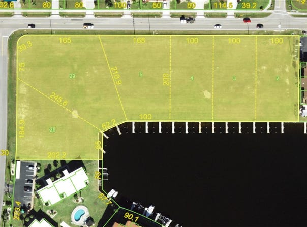 1323/1301 AQUI ESTA DRIVE, PUNTA GORDA, FL 33950