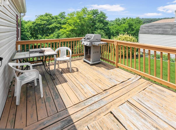 123 BROADWING DRIVE, HANOVER, PA 17331