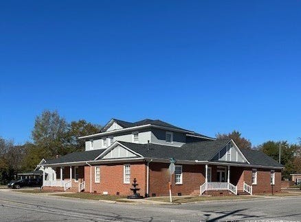 116 Pine Street, Elizabethtown, NC 28337