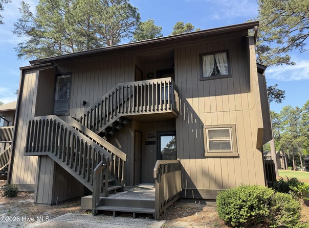 5 Pine Tree Road, Pinehurst, NC 28374