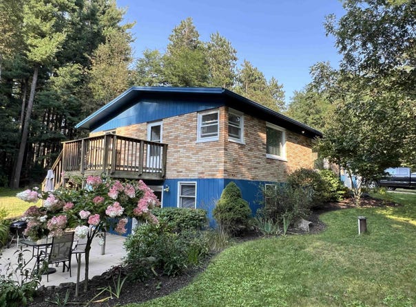 N1845 WILLIAM Drive, WAUPACA, WI 54981
