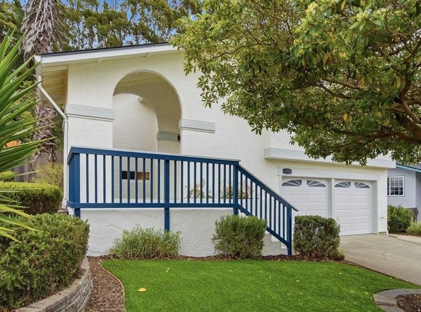 1352 Oddstad BLVD, Pacifica, CA 94044