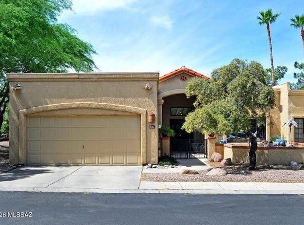 781 E Camino Corrida, Oro Valley, AZ 85704
