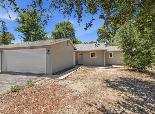 19166 Sunny Cir, Sonora, CA 95370