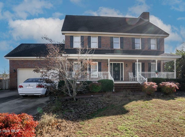 613 Chimney Hill Way, Rocky Mount, NC 27804