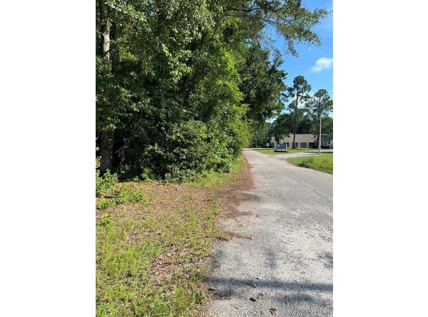 1002 Sterling, Sumter, SC 29150