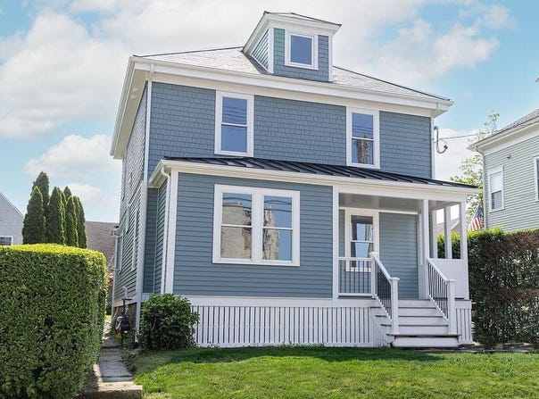 28 Carroll Avenue, Newport, RI 02840