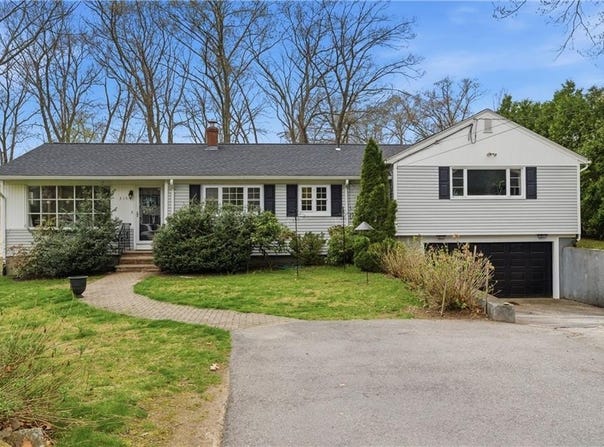 315 Angell Road, Lincoln, RI 02865
