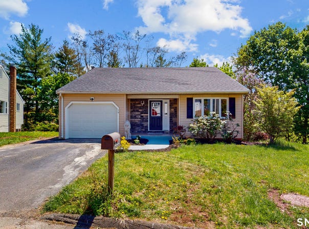 19 Sunny Brook Drive, Newington, CT 06111