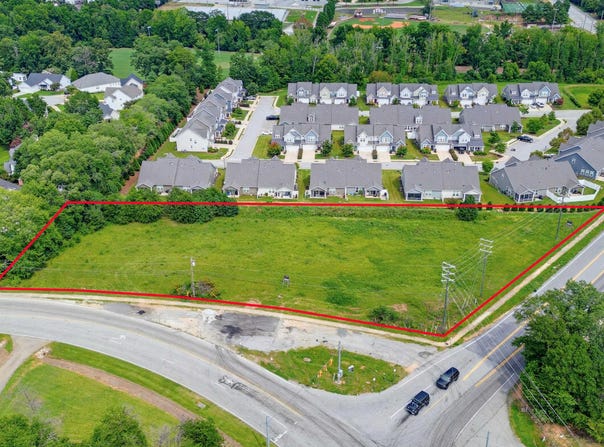 Corn Road, Mauldin, SC 29607