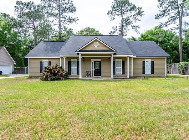104 Stapleton Drive, Leesburg, GA 31763
