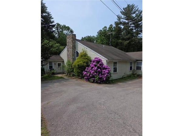 1268 Main Street, Coventry, RI 02816