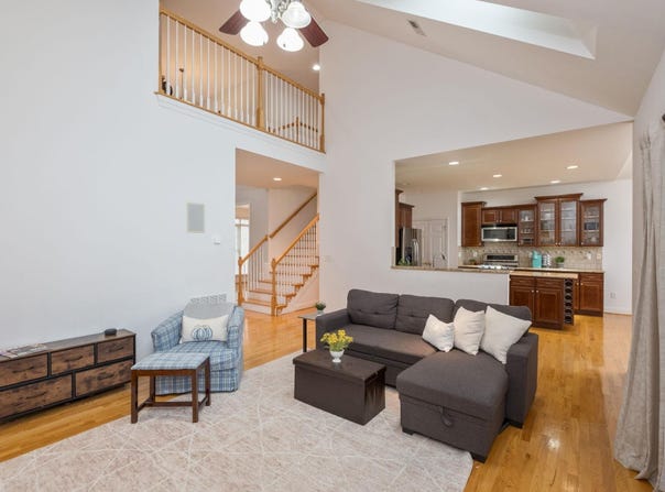 125 SHAWN CIR, STAUNTON, VA 24401
