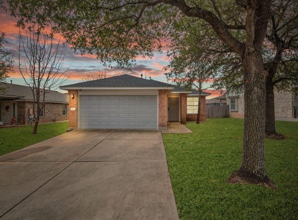 1501 Molson Lake Dr, Leander, TX 78641