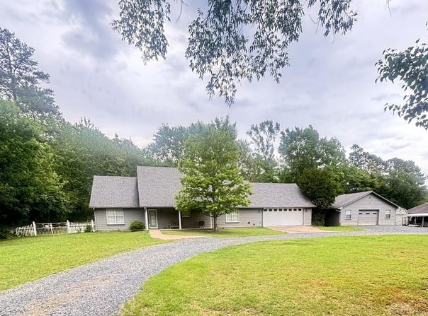 1516 Wildwood, Mena, AR 71953