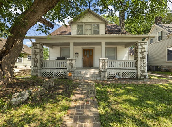 817 W Walnut Street, Springfield, MO 65806