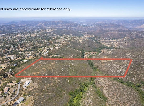 Victoria Drive, Alpine, CA 91901