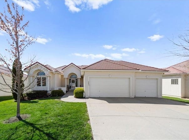 20801 E 37th Terrace Court, Independence, MO 64057