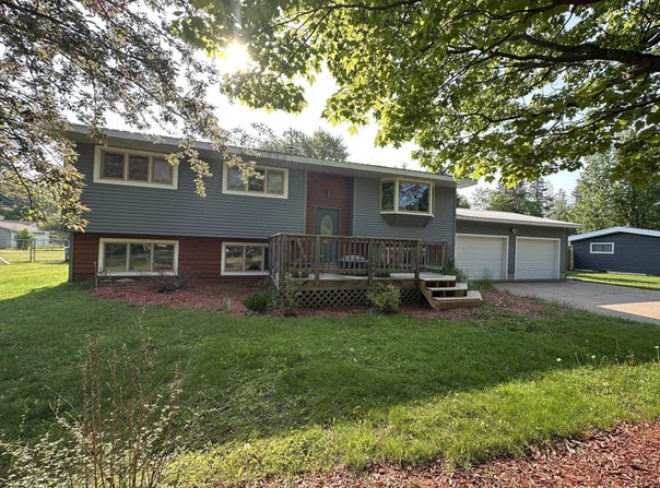 346 N River, Gwinn, MI 49841
