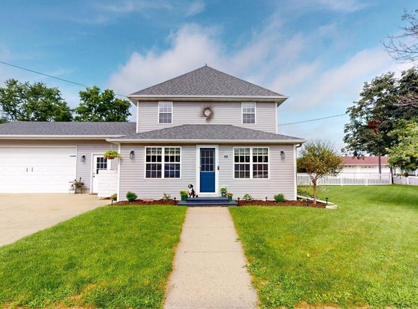 516 S Broadway Street, Manly, IA 50456