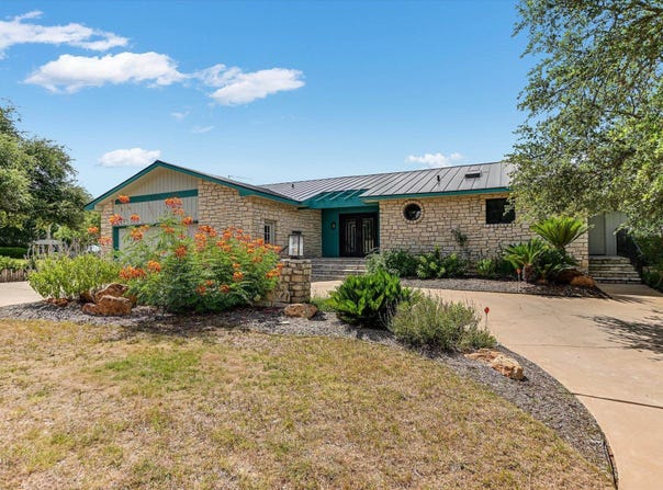 1200 Hi Circle S, Horseshoe Bay, TX 78657