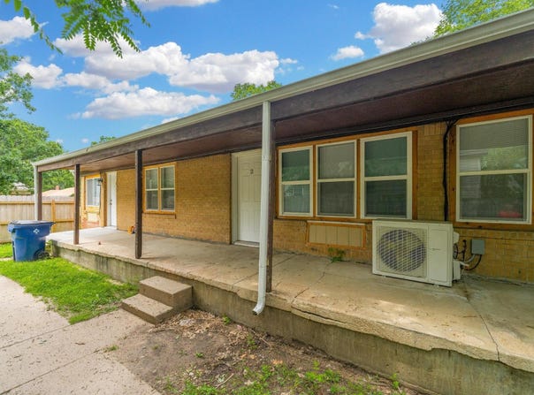 1036 S Wichita St, Wichita, KS 67213
