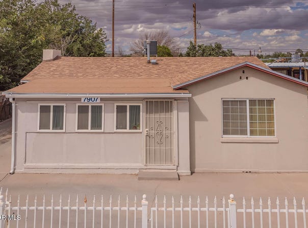 7907 ALAMEDA Avenue, El Paso, TX 79915