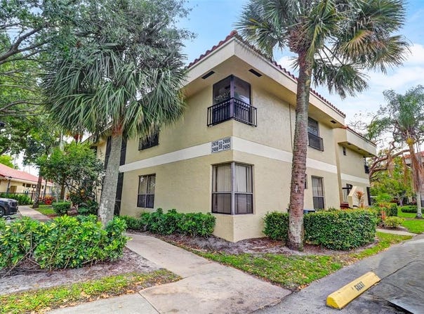 2470 NW 49th Ter, Pompano Beach, FL 33063