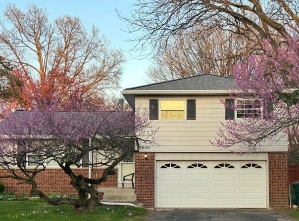 5800 Sandalwood Boulevard, Columbus, OH 43229