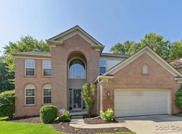 516 Rock Hollow Drive, Rockford, MI 49341