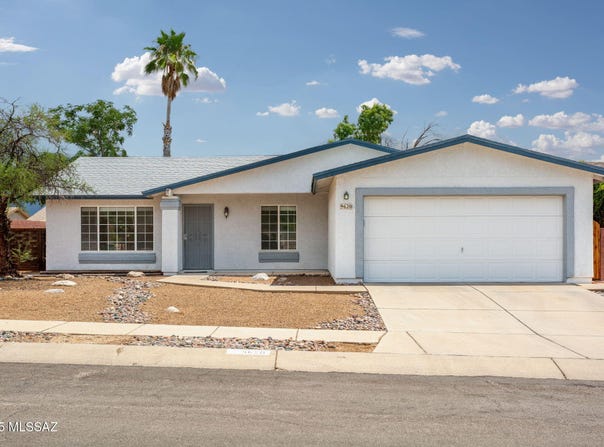9620 E Baber Lane, Tucson, AZ 85747