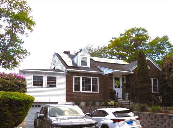 46 Tudor St, Methuen, MA 01844