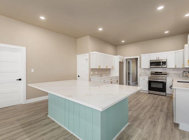 448 Commerce, Alto, TX 75925
