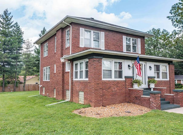 1800 FRANKLIN Avenue, Mt Vernon, IL 62864