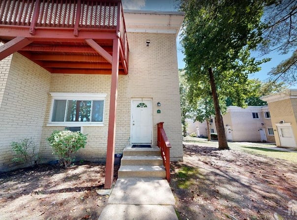 21 Lake Avenue, East Brunswick, NJ 08816